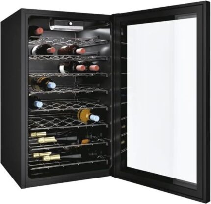 Candy DiVino CWC 150 EM/NF Weinkeller, 41 Flaschen, 39 dB, APP hOn, Vivino Technologie, Monozone, Schwarz, HxBxT 84,5x49x55 cm [Energieklasse G]